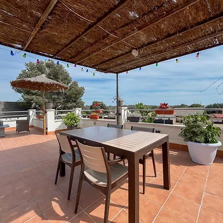 Clauhomes Golf And Sea Holiday home *